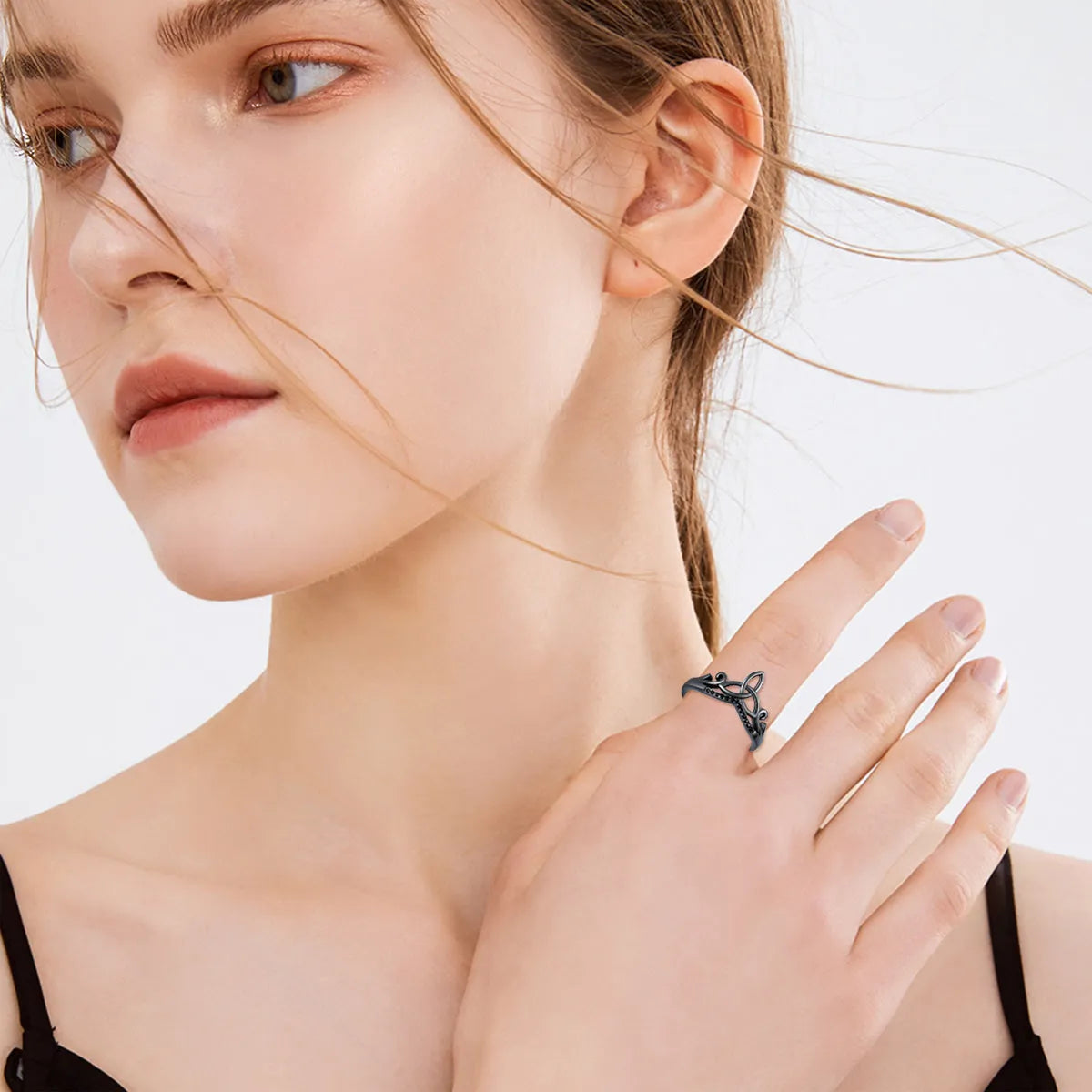 Vv- American Foundations Collection: Forged in Revolution - Sterling Silver Irish Immigrant Ring Echoes Liberty's Call - vannveld