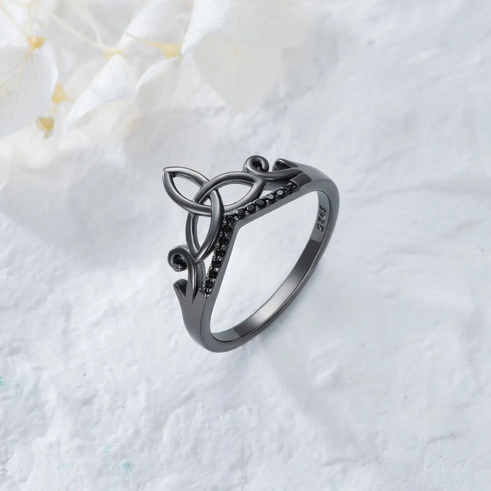Vv- American Foundations Collection: Forged in Revolution - Sterling Silver Irish Immigrant Ring Echoes Liberty's Call - vannveld