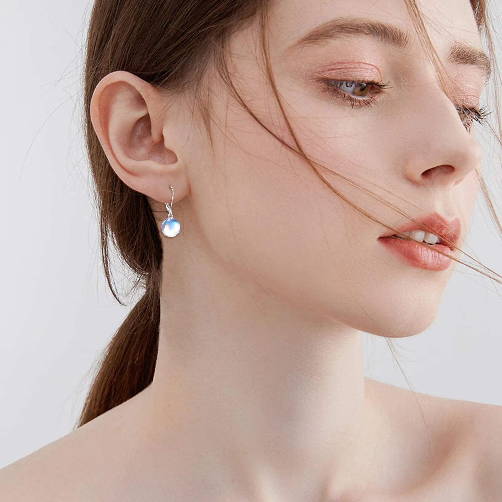 Vv- Founding Fathers Collection: 925 Silver Moonstone Earrings, Democracy's Radiance in Elegant Drops - vannveld