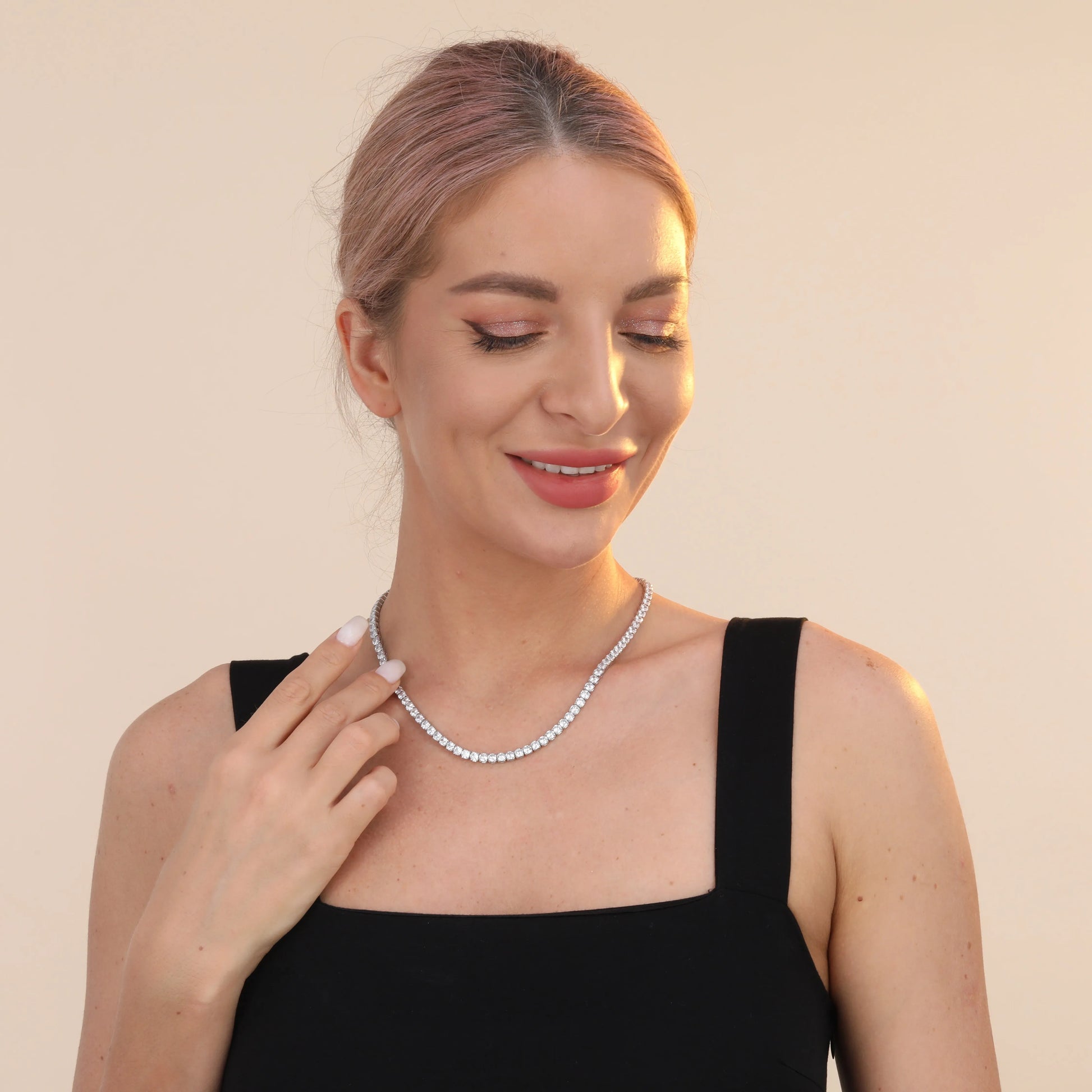 Vv- Heritage and Honor Collection: 1970s Tennis Legend-Inspired Sterling Silver Cubic Zirconia Chain Necklace - vannveld