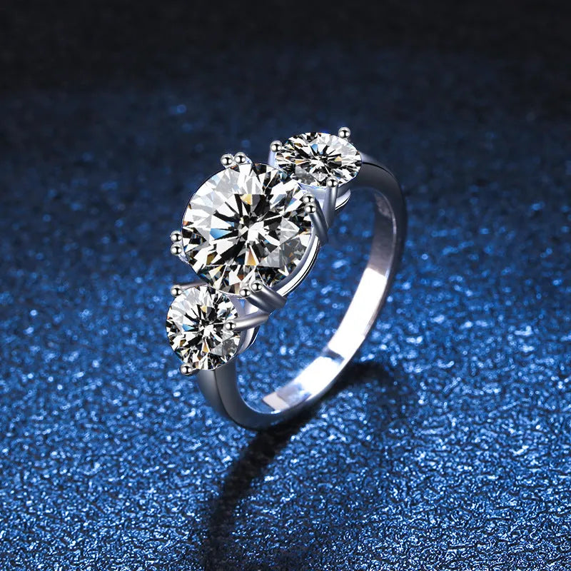 Vv- The Stellar Legacy Collection - Moissanite: 1893 Nobel Discovery Meets Space-Age Brilliance, Sterling Silver Ring - vannveld