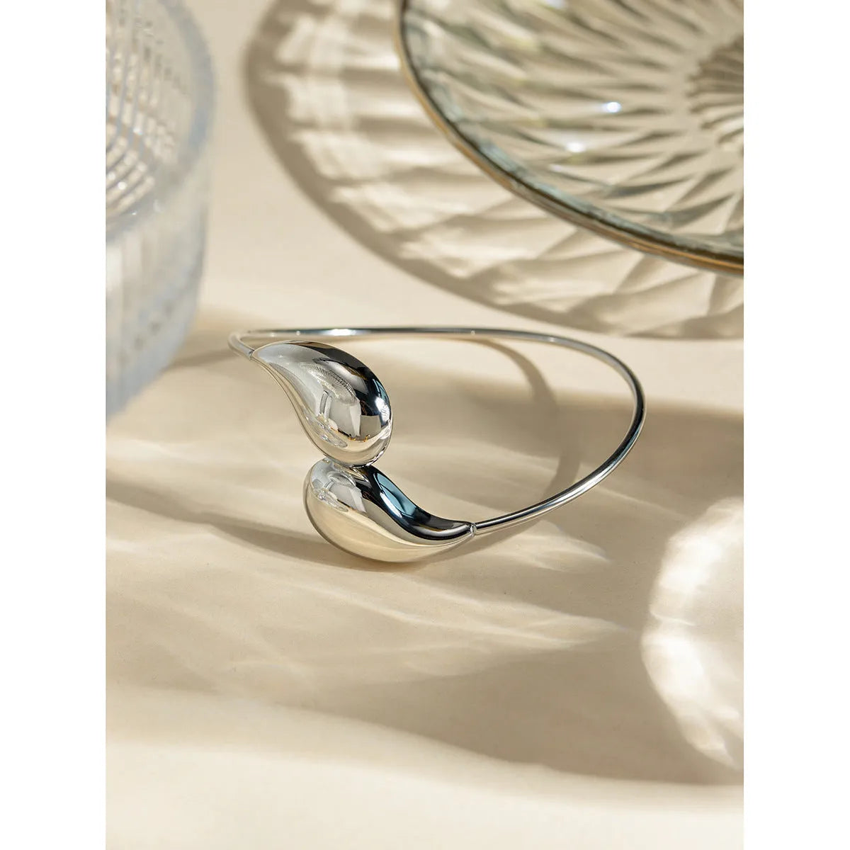 Vv- Union and Emancipation Collection: Gilded Teardrop of Freedom, 18K Gold-Plated Stainless Steel Bracelet - vannveld