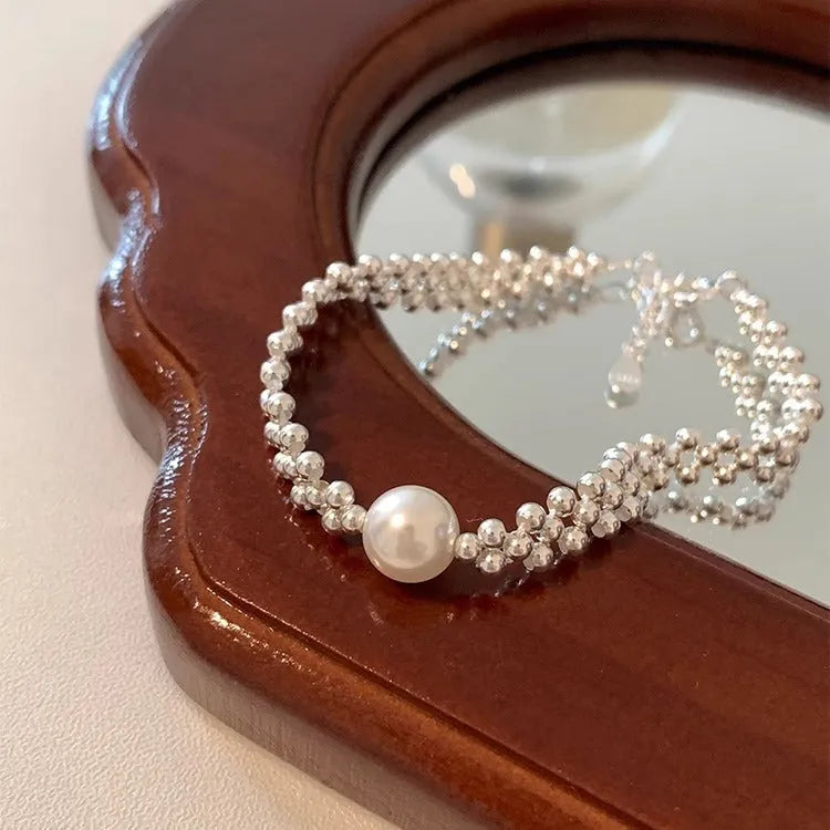 Vv- American Foundations Collection: Liberty's Radiance Pearl Bracelet for Women - vannveld