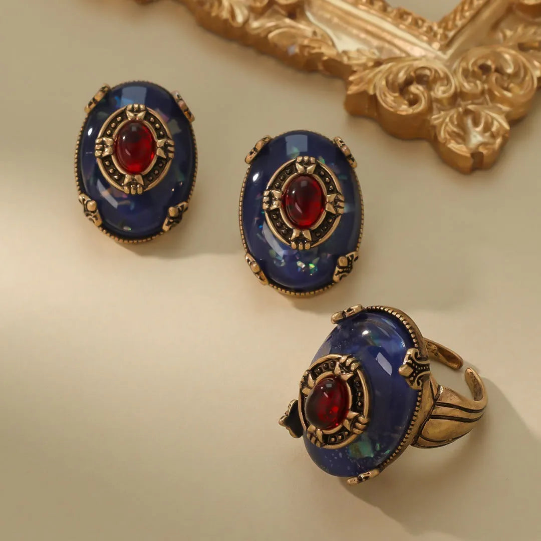 Vv- American Foundations Collection: Liberty's Spirit Beacon: Gold Ring and Ear Studs - vannveld