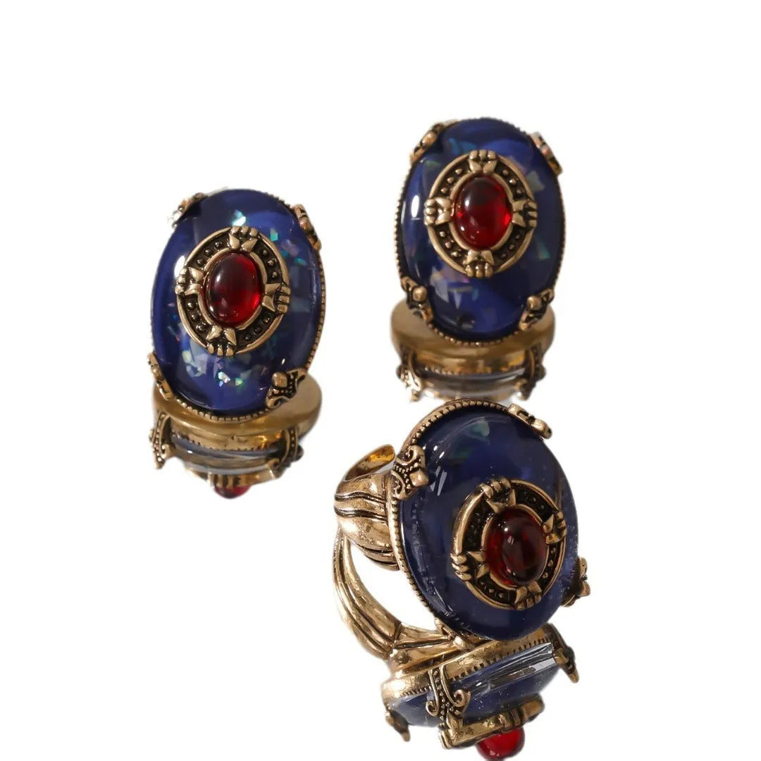 Vv- American Foundations Collection: Liberty's Spirit Beacon: Gold Ring and Ear Studs - vannveld