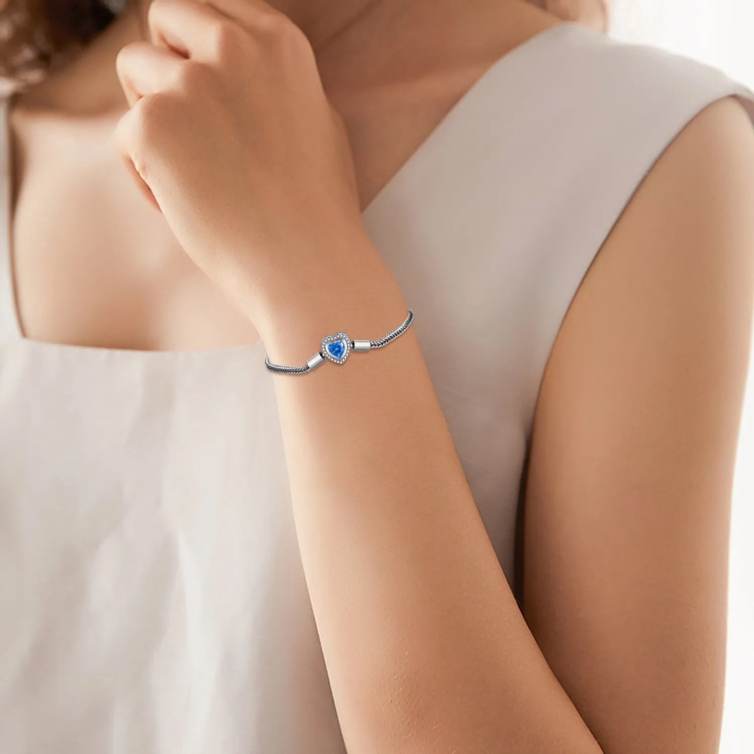 Vv- American Foundations Collection: Revolutionary Spirit Bracelet - Sterling Silver Liberty Heart - vannveld