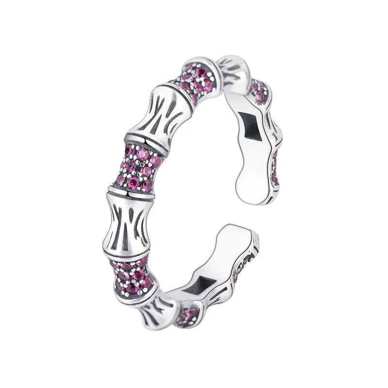 Vv- American Foundations Collection: Revolutionary Spirit Diamond-Kissed Ring - Liberty's Embrace in 925 Silver - vannveld