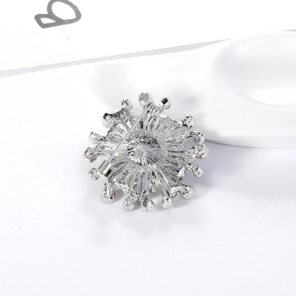 Vv- Founding Fathers Collection: Constitutional Congress Sapphire Brooch Echoing Philadelphia's Liberty Chamber Legacy - vannveld