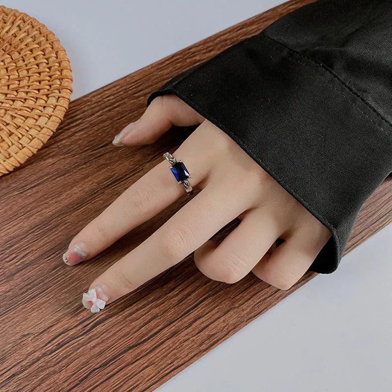 Vv- Founding Fathers Collection: Timeless Sterling Silver Ring - Liberty's Sapphire Legacy - vannveld