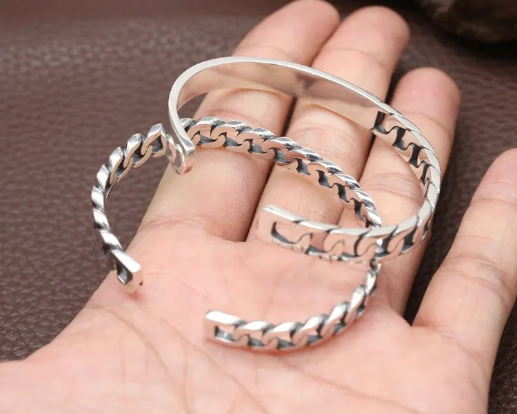 Vv- Immigration to the United States in 1800s: German Craftsmen's Legacy Sterling Silver bracelet, Celebrating Cultural Heritage - vannveld