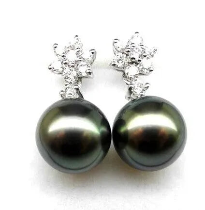 Vv- Modern Era Collection: Minimalist Legacy Black Pearl Earrings, Contemporary Luxury Embracing Global Sophistication - vannveld