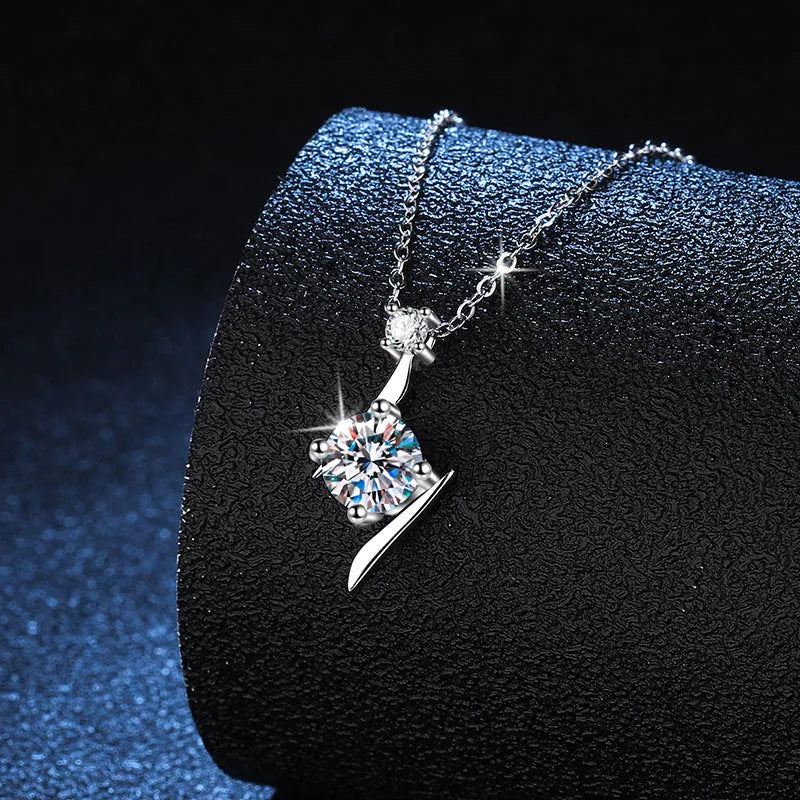 Vv- Space Age Collection: Celestial Triumph - Chose your brilliance: 1 Karat Moissanite or 1 Lab Diamond. All in a S925 Sterling Silver Necklace Clavicle Chain - vannveld