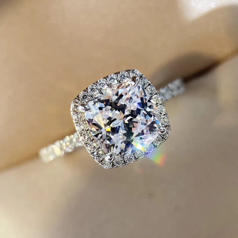 Vv- The American Diamond Collection -Lab Diamond: Edison-Era Innovation Meets Modern Luxury In Sterling Silver - vannveld