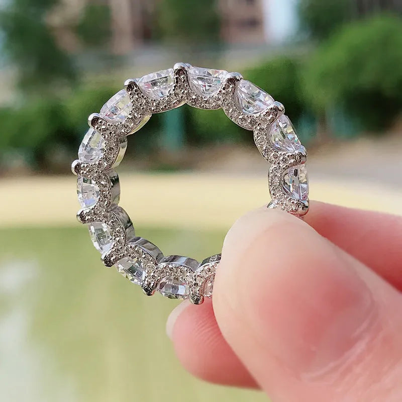 Vv- The American Diamond Collection - Lab Diamond: Space Age Innovation Meets Timeless Feminine Grace - vannveld