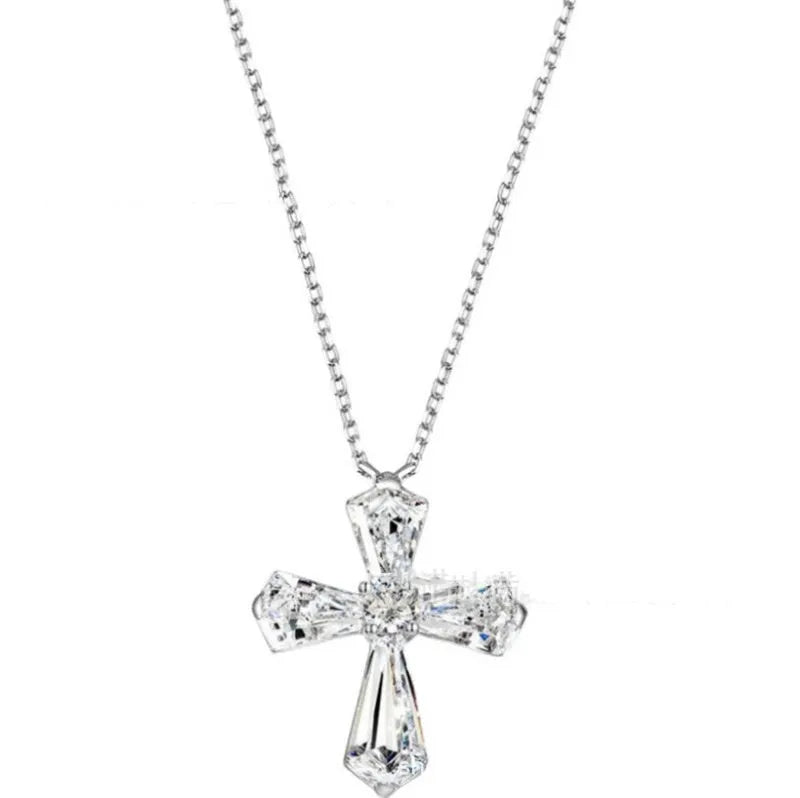 Vv- The American Diamond Collection - Space Age Innovation Meets Sterling Silver Floral Diamond Necklace - vannveld