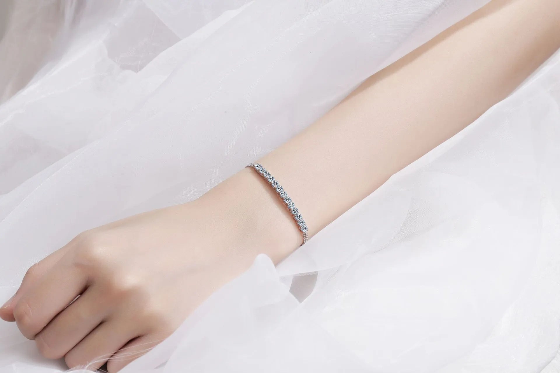 Vv- The Stellar Legacy Collection - Moissanite: 1893 Nobel Discovery Meets Space-Age Sterling Silver Bracelet - vannveld