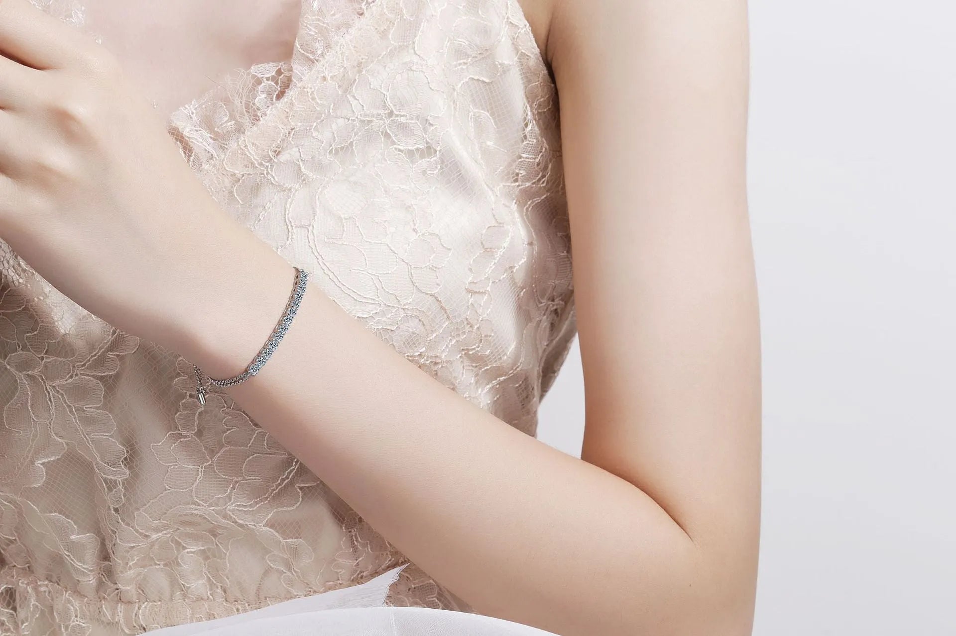 Vv- The Stellar Legacy Collection - Moissanite: 1893 Nobel Discovery Meets Space-Age Sterling Silver Bracelet - vannveld